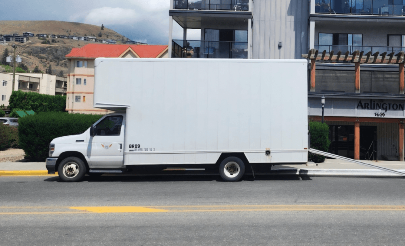 APARTMENT MOVE · VERNON