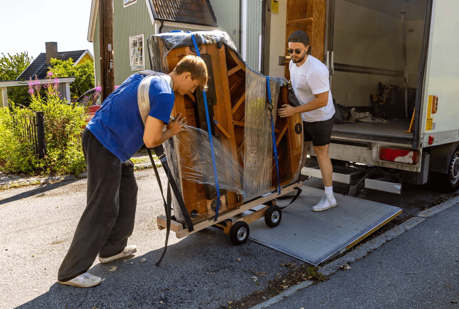 RAMP LOAD · CREW OF 2